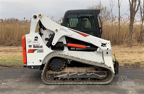 bobcat t650 weight in pounds